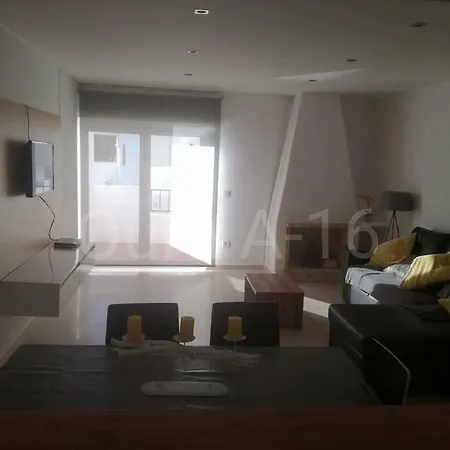 Apartamento Oura A16 公寓 *